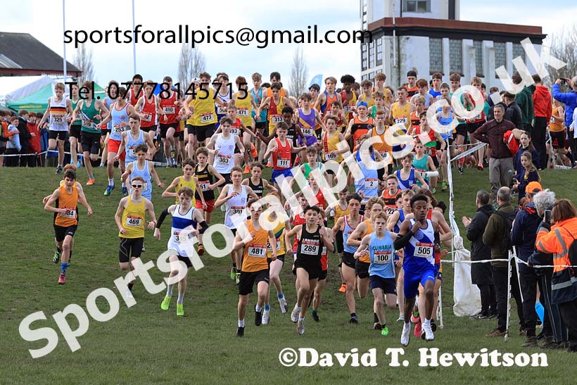 Junior Boys 2024 English Schools Cross Country Champs., Pontefract, March 16th.  Photo: David T. Hewitson/Sports for All Pics